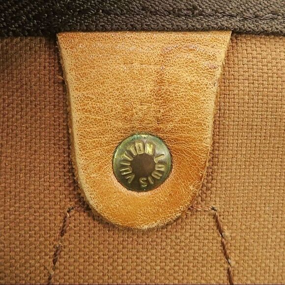 Authentic LOUIS VUITTON Speedy 35 Monogram - Picture 11 of 16